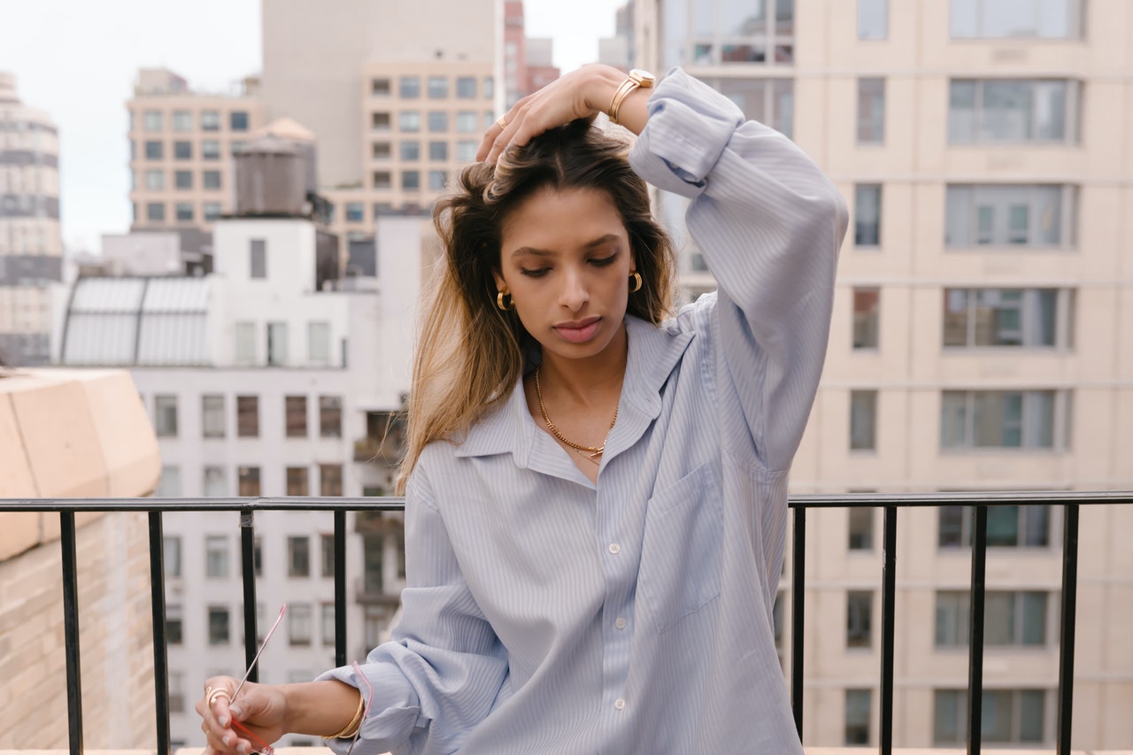 Top Ways You Can Style An Oversized Shirt